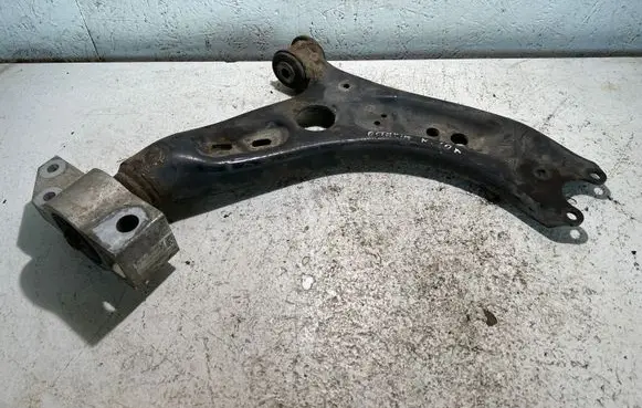 Skoda Octavia Mk2 (1Z) Front lower control arm/wishbone
