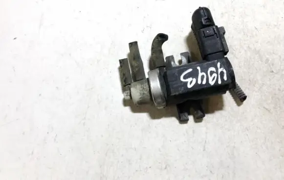 Volkswagen Caddy Turbo solenoid valve 1j0906627