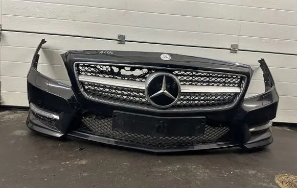 Mercedes-Benz CLS C218 X218 Front bumper 2696