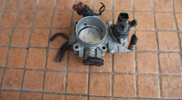 Mitsubishi Outlander Throttle body valve 