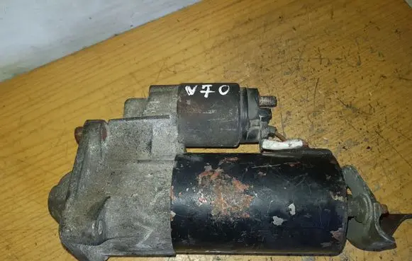 Volvo V70 Starter motor 0001108166
