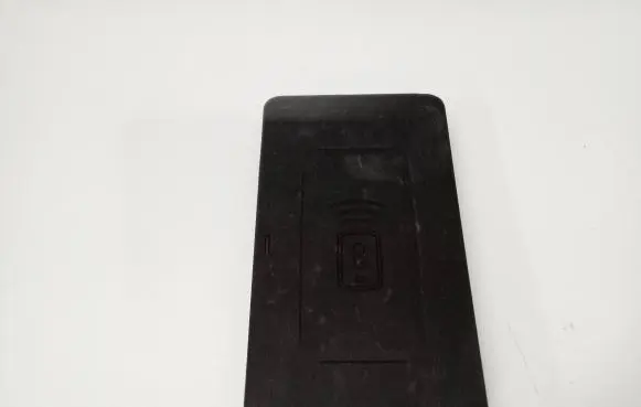 BMW 3 G20 G21 Wireless charging module 5A82C19 19163010