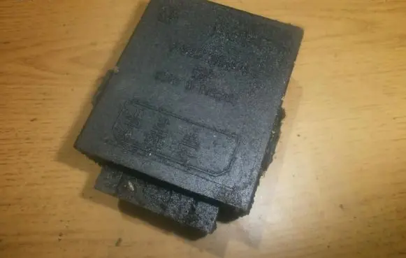 Volkswagen Golf IV Other relay 0335411040