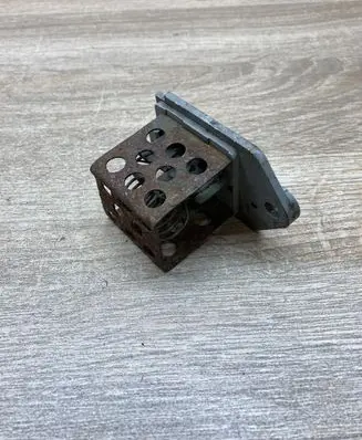 Peugeot 607 Heater blower motor/fan resistor 9635833480