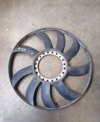 Audi 100 S4 C4 Fan impeller 4A0121301