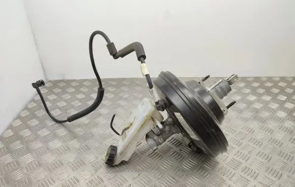 Ford Focus Brake booster DV612B195SD G1FY2C246AA