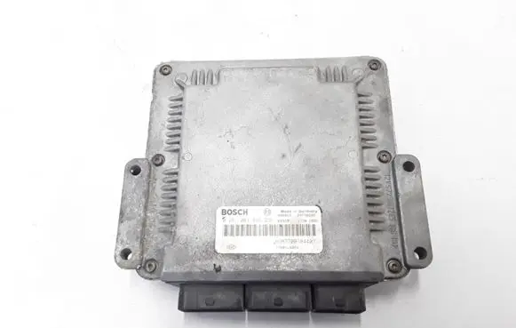 Renault Espace III Engine control unit/module 7700104407