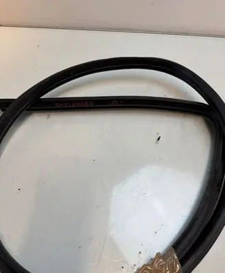 Mitsubishi Outlander Front door rubber seal 123312