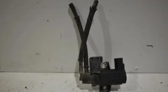 Toyota Avensis T250 Turbo solenoid valve 258190R010