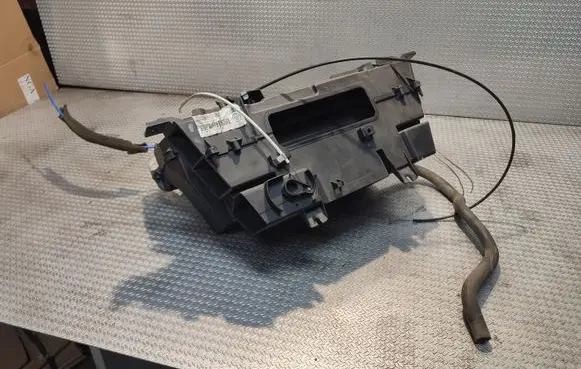 Volkswagen II LT Interior heater climate box assembly 2D0820005B