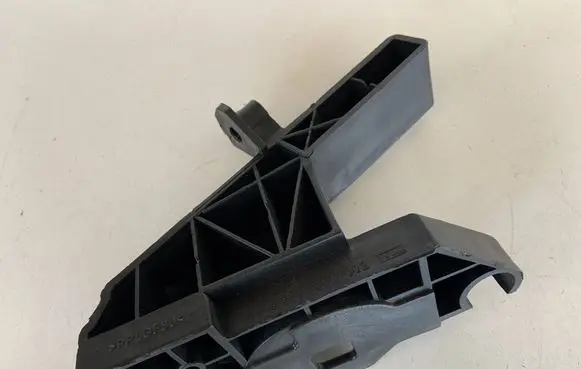 Mercedes-Benz C W205 Radiator support slam panel bracket A2056203501 A2056207500