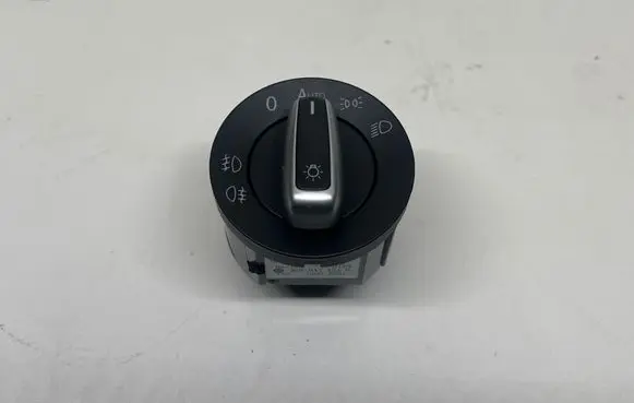 Volkswagen Golf VI Light switch 3C8941431A 10002831