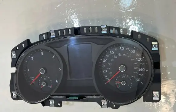 Volkswagen PASSAT B8 Speedometer (instrument cluster) 3G0920951A