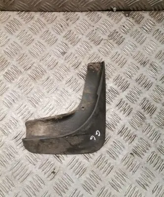Volkswagen Golf VI Front mudguard 