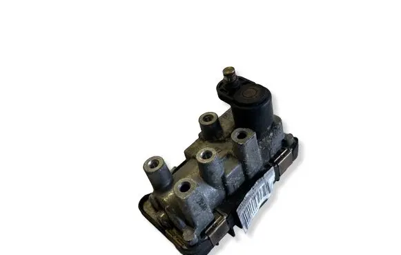 Jeep Cherokee Turbine electric control actuator 59001107272 6NW01043043