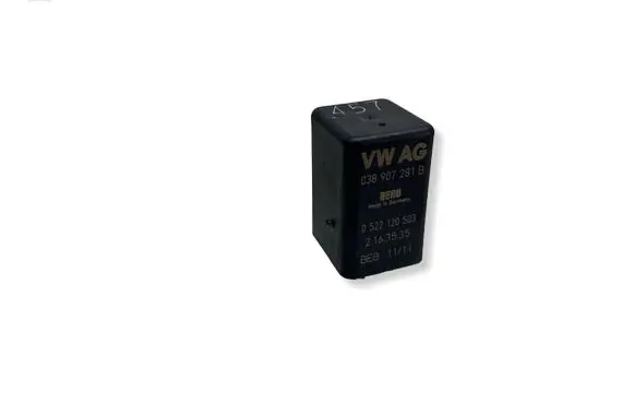 Audi A6 S6 C6 4F Glow plug pre-heat relay 038907281B