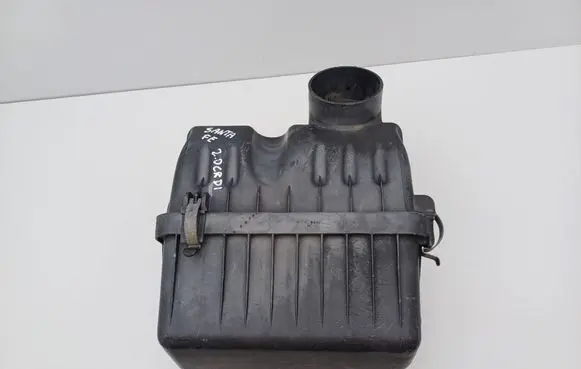 Hyundai Santa Fe Air filter box