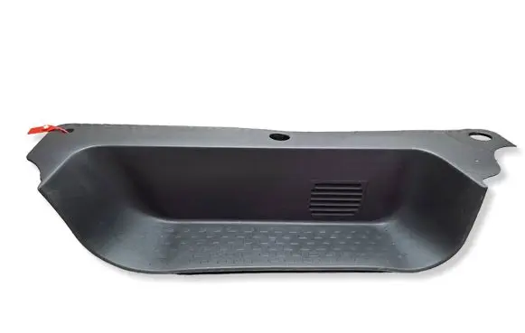 Renault Trafic III (X82) Front sill trim cover S26301766 93868844