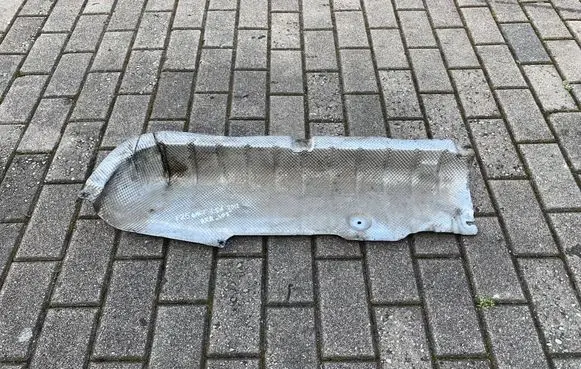 BMW X3 F25 Heat shield in engine bay 7213684 51487213684