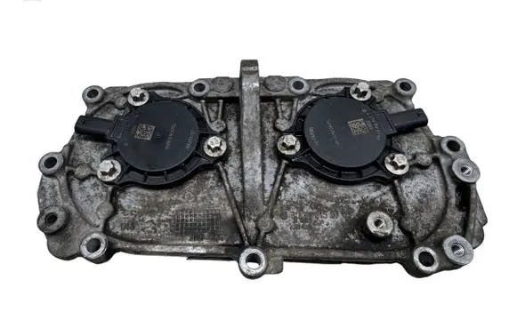 Mercedes-Benz C W205 Timing chain cover A2761560790 A2740150700