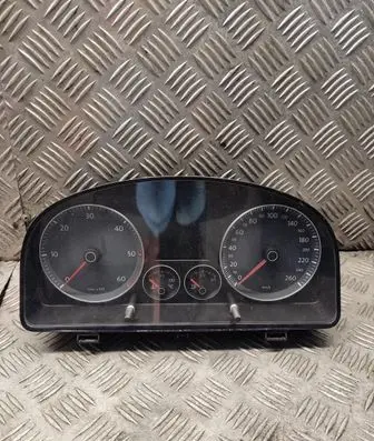 Speedometer (instrument cluster)