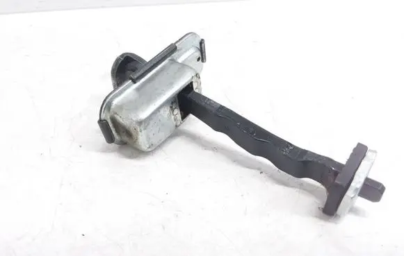 Hyundai ix35 Rear door check strap stopper