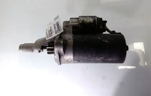 Audi A4 S4 B5 8D Starter motor 059911023