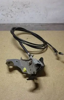 Subaru Outback Engine bonnet (hood) release handle