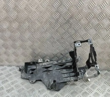 BMW 5 F10 F11 Headlight/headlamp mounting bracket 7200794