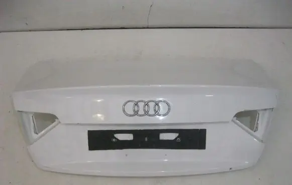 Audi A5 8T 8F Tailgate/trunk/boot lid A58TZALAKIERNIA