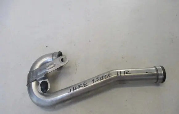 Nissan Juke I F15 EGR valve line/pipe/hose