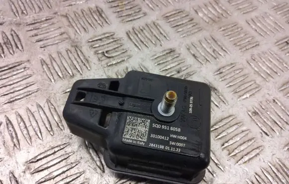 Cupra Formentor Alarm system siren 5q0951605b