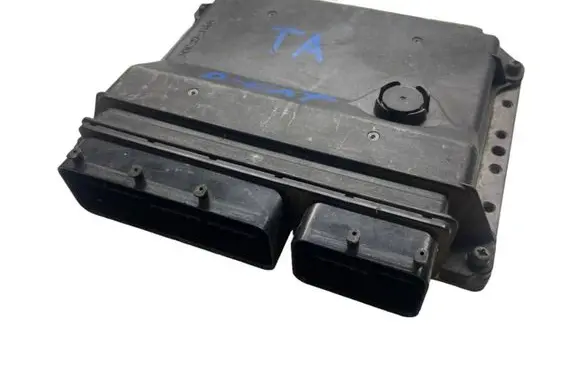 Toyota Auris 150 Engine control unit/module 8966102D71 MB1758009570