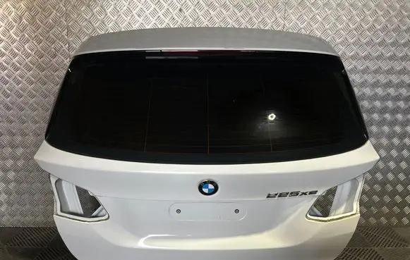 BMW 2 F45 Tailgate/trunk/boot lid