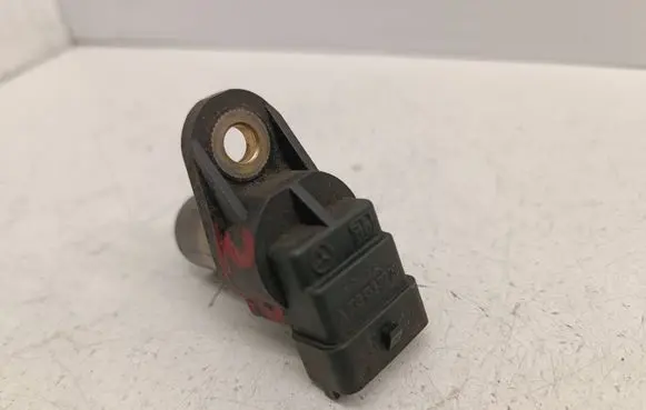 Mercedes-Benz E W211 Camshaft position sensor A0031539728 0031539728