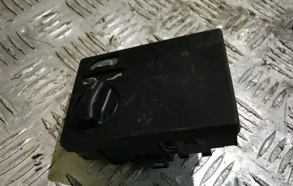 Volkswagen Transporter - Caravelle T4 Air circulation switch 701959549