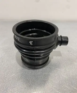 Alfa Romeo Stelvio Air intake hose/pipe 50543858