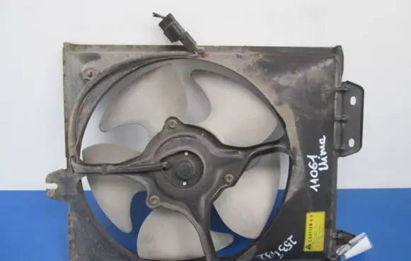 Mitsubishi Lancer Electric radiator cooling fan