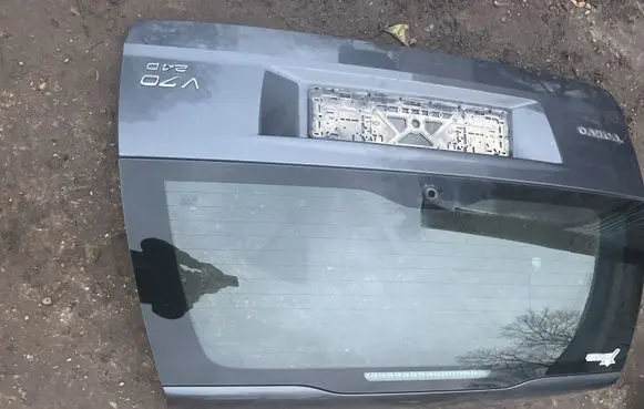 Volvo V70 Tailgate/trunk/boot lid