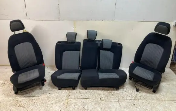 Fiat Punto (188) Seat set 