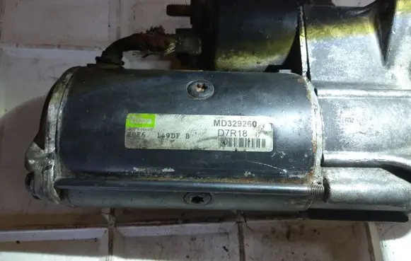Volvo S40, V40 Starter motor D7R18 MD329260