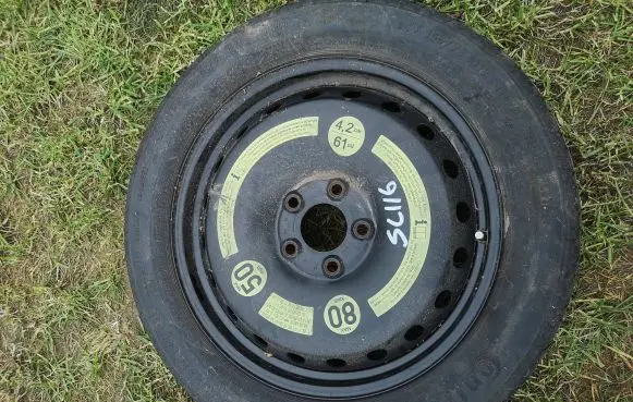 Mercedes-Benz E W212 R17 spare wheel 