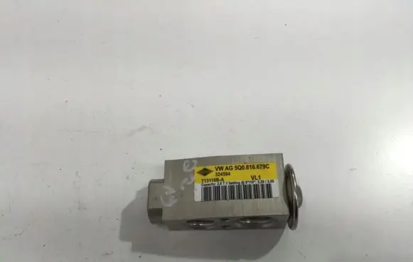 Air conditioning (A/C) expansion valve