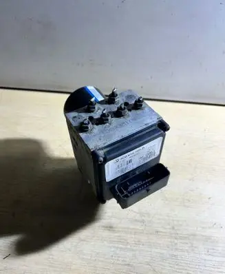 Volkswagen PASSAT B6 ABS Pump 3C0614109D 16431502C 6401602