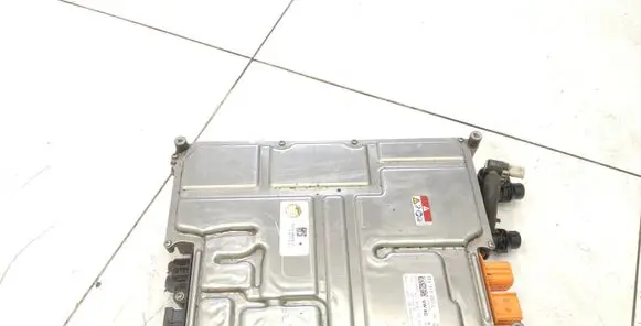 Skoda Enyaq iV Voltage converter inverter 1EA915692L