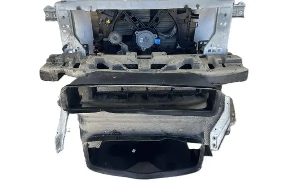 Renault Twingo III Front piece kit 