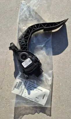 Audi A6 S6 C7 4G Accelerator throttle pedal 8K1723523A 20032013 6PV00950521