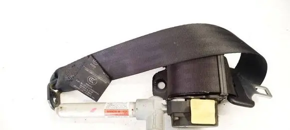 Volvo S40 Rear seatbelt 30615643