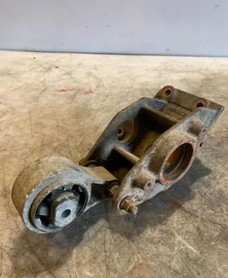 Nissan Interstar Driveshaft support bearing bracket 8200684227 503Y27G