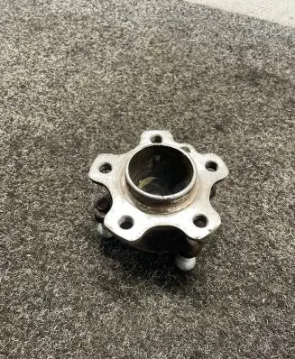 BMW 3 G20 G21 Front wheel ball bearing 6899176